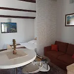Adria Apartament *
