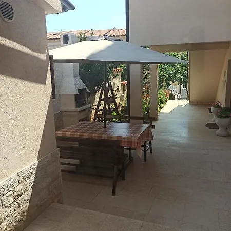 Adria Apartman