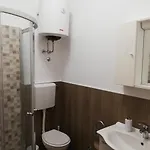Adria * פולה